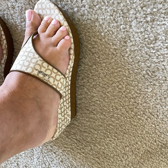 Coach sandals color cream and brown - Picture 10 of 10